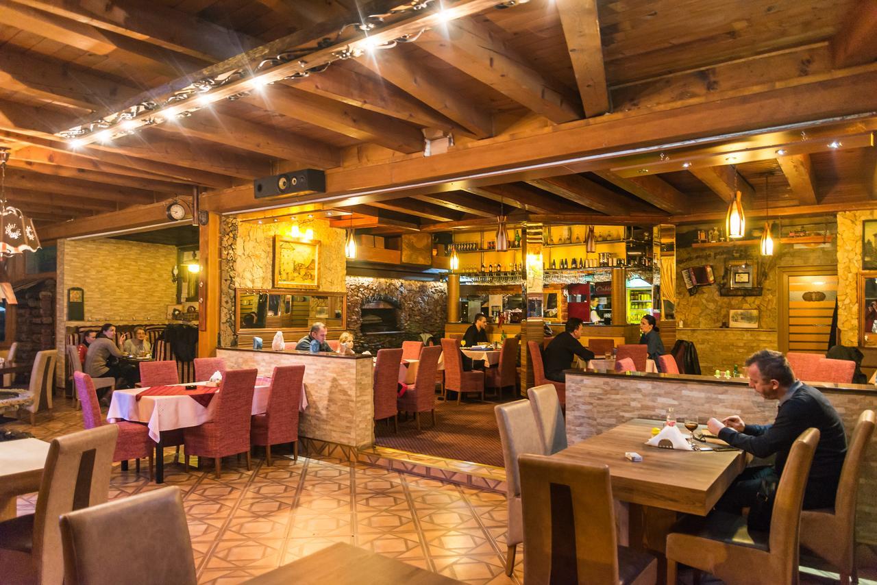 Motel Orhideja Donji Vakuf Buitenkant foto